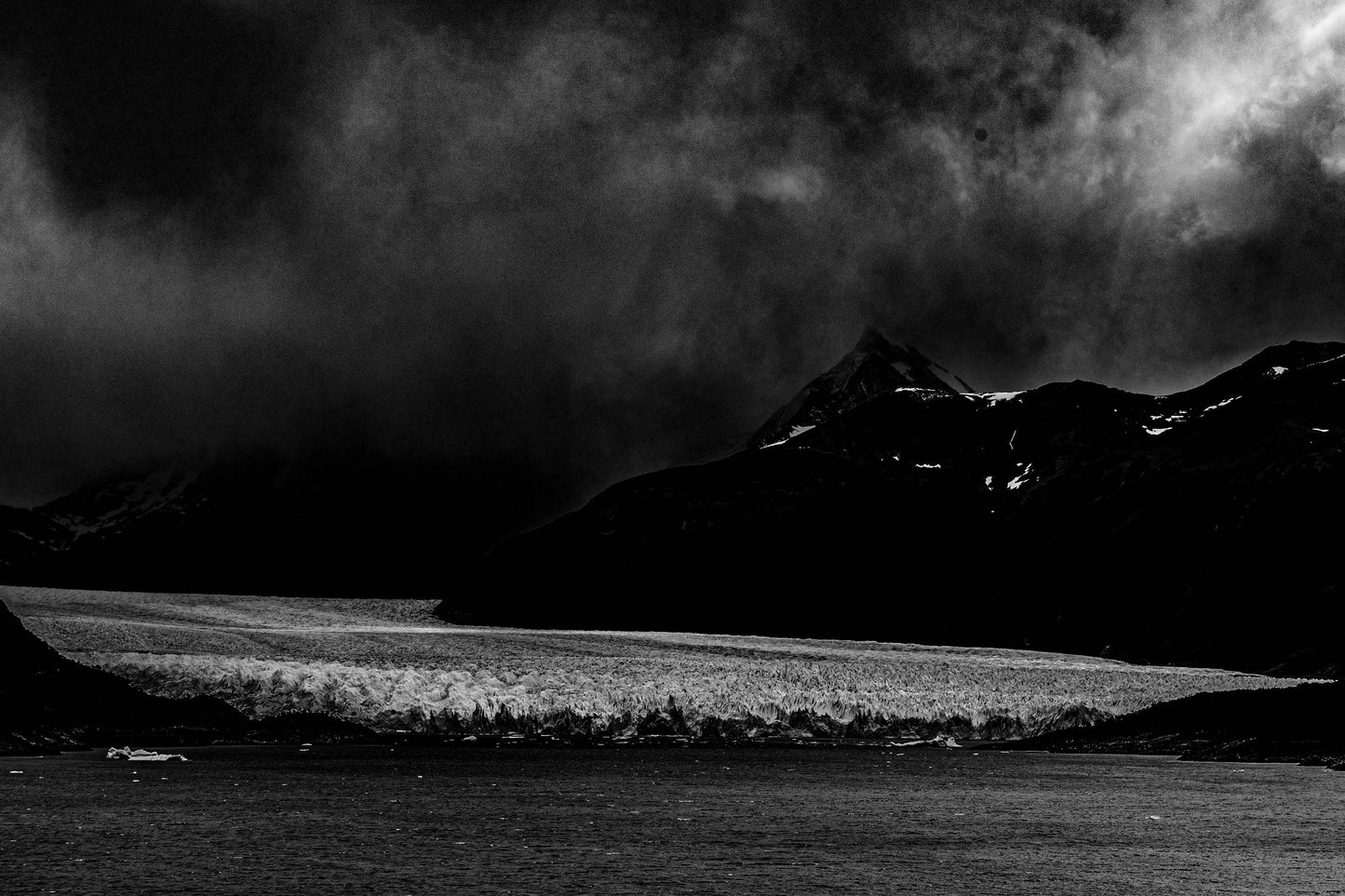 Perito Moreno - Bajo de la Sombra
